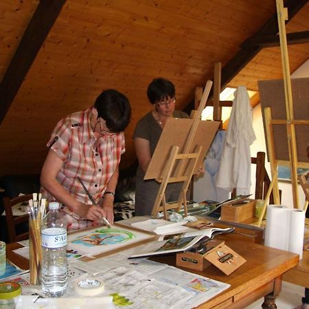 Chez Ker Anna Bed & Breakfast Canihuel Bagian luar foto