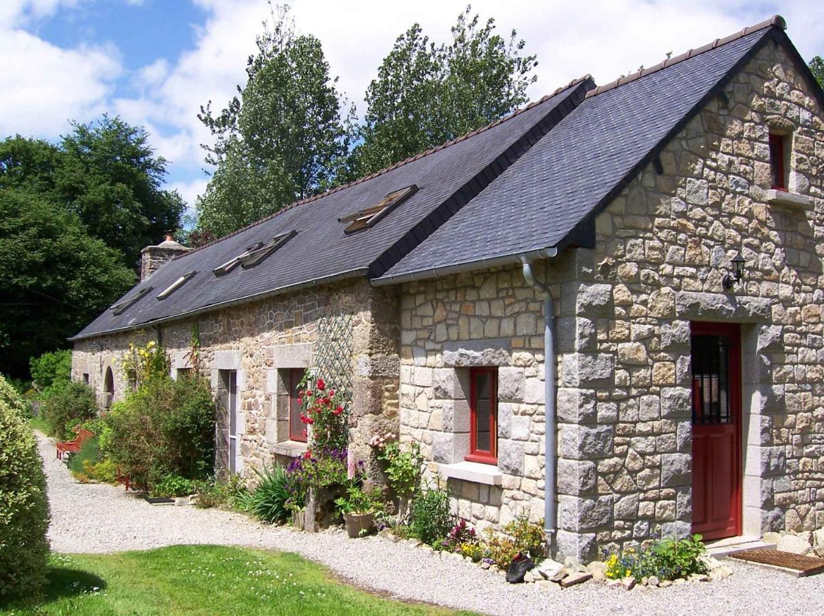 Chez Ker Anna Bed & Breakfast Canihuel Bagian luar foto